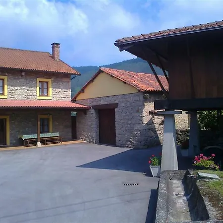 Casas Rurales El Llau * Siero