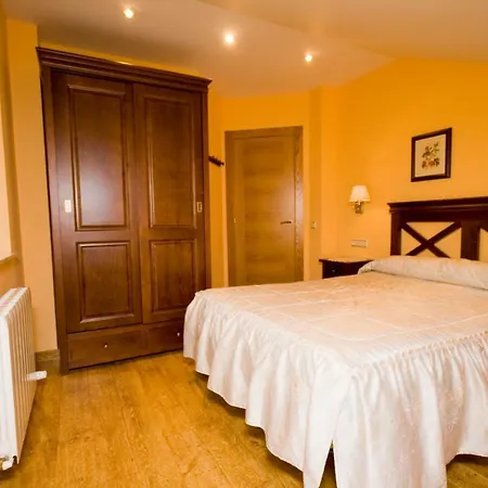 Casas Rurales El Llau * Siero